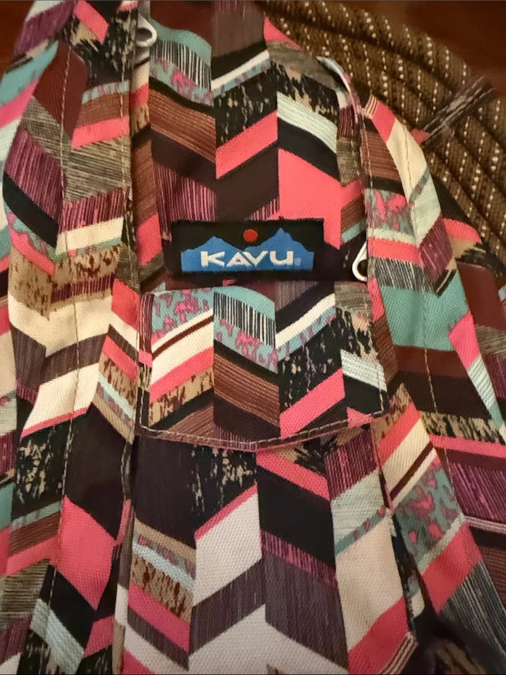 Kavu vibrant chevron
